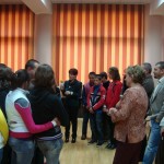 Discutii, dezbateri, interviuri
