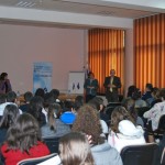 Domnul director Sachelarie Octavian prezinta evenimentul