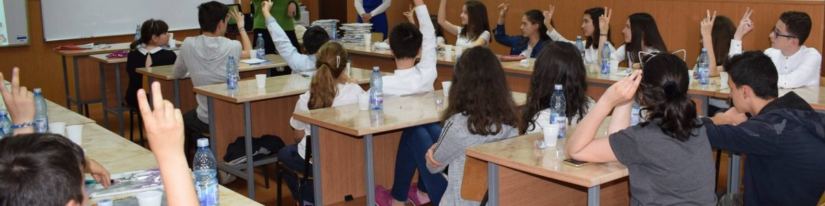 Lansarea competiției naționale Euro Quiz în Argeș