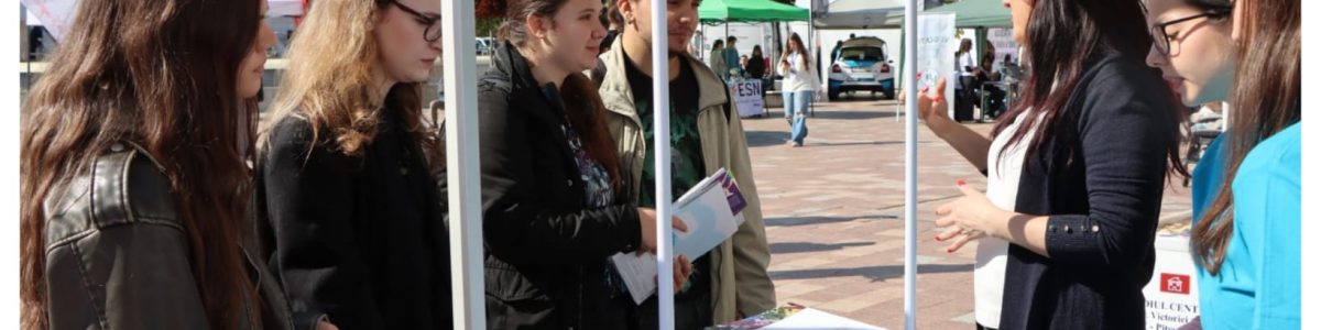 Europe Direct Argeș la Târgul ”Cariera ta”
